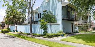 211 Ursuline Street Gallery 31