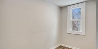 Single Family Home Near Downtown Gallery 8