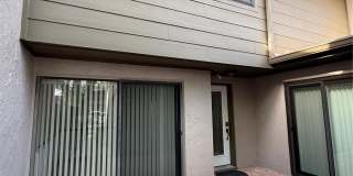 442 MEADOWOOD BOULEVARD Gallery 3