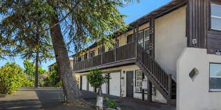 1916 East Hunter Avenue - 4 Gallery 1