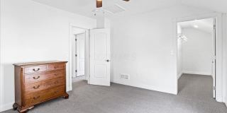 866 E Starr Avenue Gallery 20