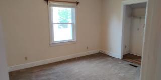 2 bedroom home with a garage Gallery 11