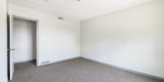 3143 Mahoning Avenue A Gallery 14