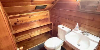 Very Unique 5 Bedroom Home on Large Lot Gallery 45