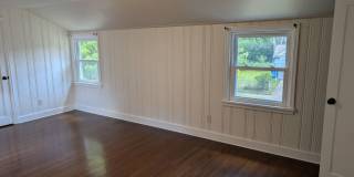 Single Family , (3) bedroom Home in the heart of College Town, (1) bath and (1) Powder Room! Gallery 23