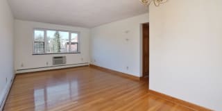 Woodland Park Gallery 6