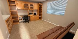 Mid-Term Rental - Beautiful 4 Bedroom Pool Home in South Temecula! Gallery 11