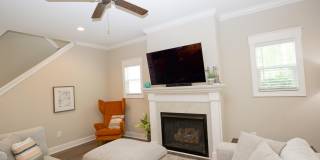 595 E L Ives Drive Gallery 11
