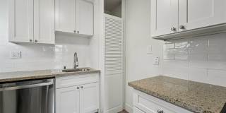 Hesperian Gallery 31