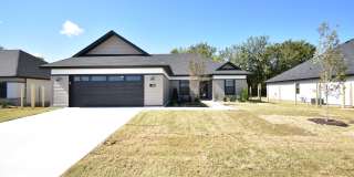 Be a Part of This Neighborhood in Farmington Heights!!! Gallery 1