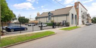 412 Dauphin Street Gallery 18