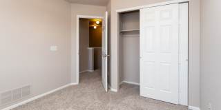 Beautiful 4-bedroom 3-bath located in Stetson Hills! Gallery 21