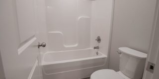 4 bedroom 3.5 bath home! Gallery 22