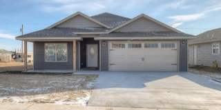 For Lease –  3-Bed / 2-Bath 2219 Kentucky Ave, Joplin, MO Gallery 1