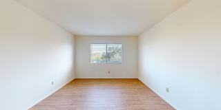Top Floor 2 Bed, 2 Bath Condo For Rent on California Blvd in Pasadena - Close to Cal Tech! Gallery 12