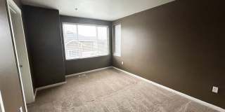 Beautiful, Spacious 3BD Home in Beaverton! Gallery 17