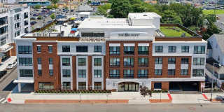 27 3rd Avenue unit: 304 Gallery 1