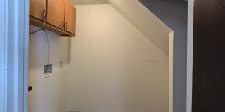 1174 D Kelburn Road Gallery 6