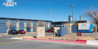 Agave Courtyard Gallery 1