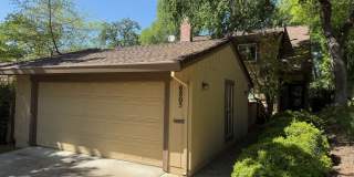 Newley Updated 4 bedroom, 2.5 bathroom Townhome in Citrus Heights!!! Newley Updated 4 bedroom, 2.5 bathroom Townhome in Citrus Heights!!! Gallery 34