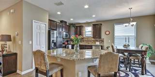 3 BR/2BA | Newly Renovated Single Family Home | 1-Car Parking | Large Covered Patio| In desirable North Creek Community! Gallery 9