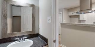 1409 Airline Drive Gallery 11