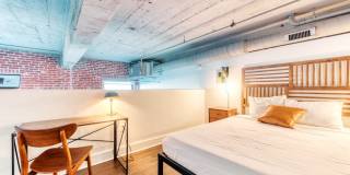 West Lofts Gallery 32