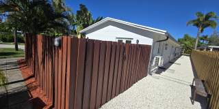 2308 Northwest 3rd Avenue Gallery 17