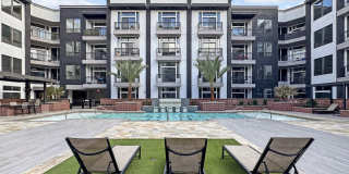 3800 Main Gallery 2