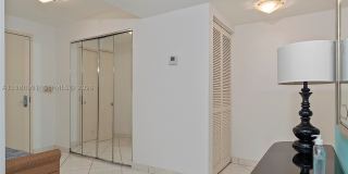 9455 Collins Ave Gallery 44