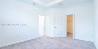 2630 SE 12th St Gallery 23