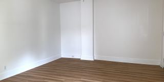 153 Eldridge Street Gallery 7