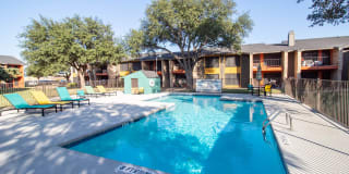 Plaza Square Apartments Gallery 30