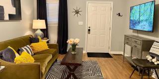 Room in 4 Bedroom Home at Jones Ave NW Gallery 19