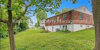 Spacious Updated 3-Bedroom Home in Prime Location Spacious Updated 3-Bedroom Home in Prime Location Gallery 28