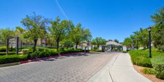 2 Story 2 Bedroom Gated Community Amazing Location Gallery 37