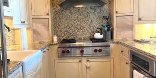 28 MAIN Street Gallery 11