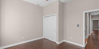 2253 Indiana Avenue Gallery 28