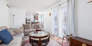 1286 Sherbourne Drive Gallery 15