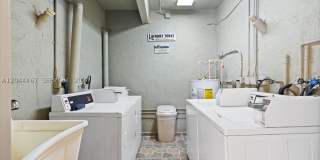 437 SW 7th St Gallery 18