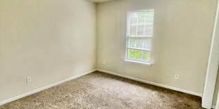 Must see 4 bedroom 2.5 bath townhouse with 1 car garage . Gallery 13