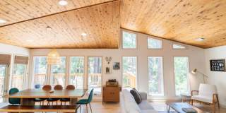 Stunning Lodge Near Beautiful Lake Gregory Gallery 1