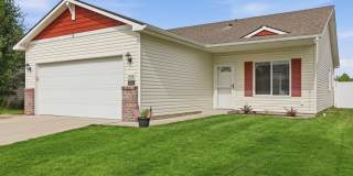 Private Community: Remodeled 3 bed 2 bath Rancher Gallery 1