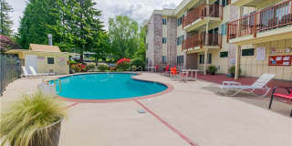VIEW RIDGE 2 bedroom End Unit Condo in Secure Building VIEW RIDGE 2 bedroom End Unit Condo in Secure Building Gallery 1