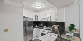 181 Professional Center Pkwy Gallery 9