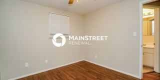 1428 Burnley Square South Gallery 12