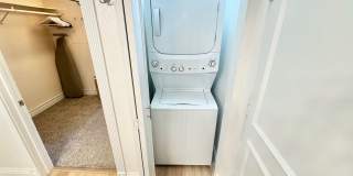 Great opportunity condo in a highly desirable central Las Vegas location Gallery 15