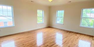 Suburban Square Apartments in the heart of Metuchen Gallery 9