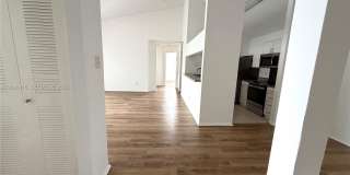 15771 SW 104th Ter Gallery 5