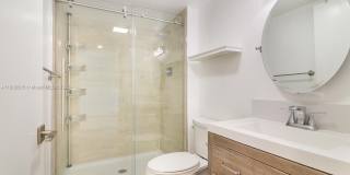 20355 NE 34th Ct Gallery 3